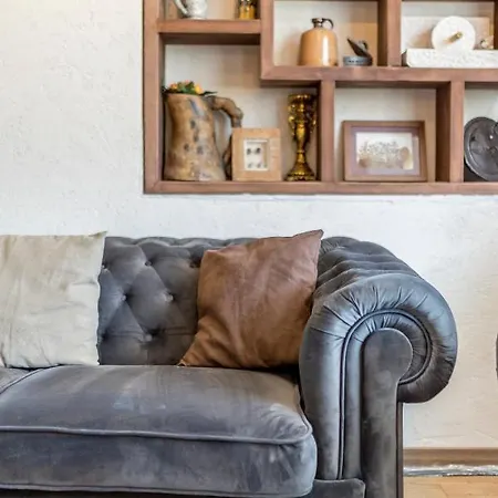 Grey Stone וילה Gata