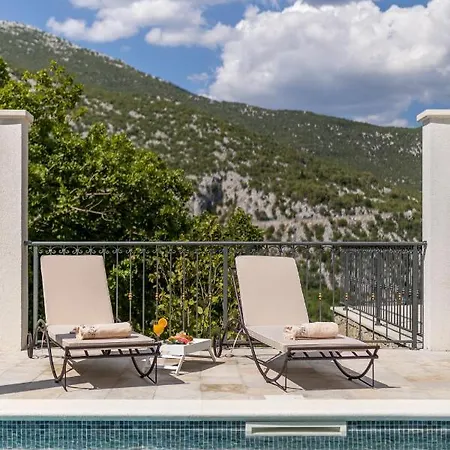 Grey Stone Villa
