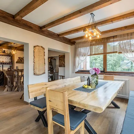 Villa Grey Stone